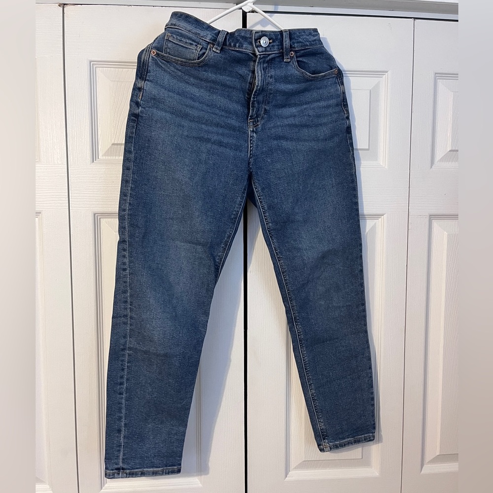 Women’s AEO boyfriend high rise jeans